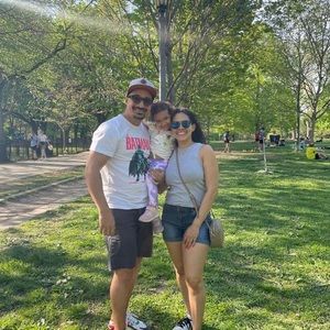 Meet your Posher, Leslie